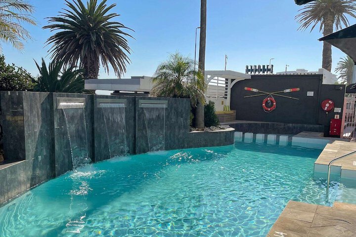Pool 127 of 242