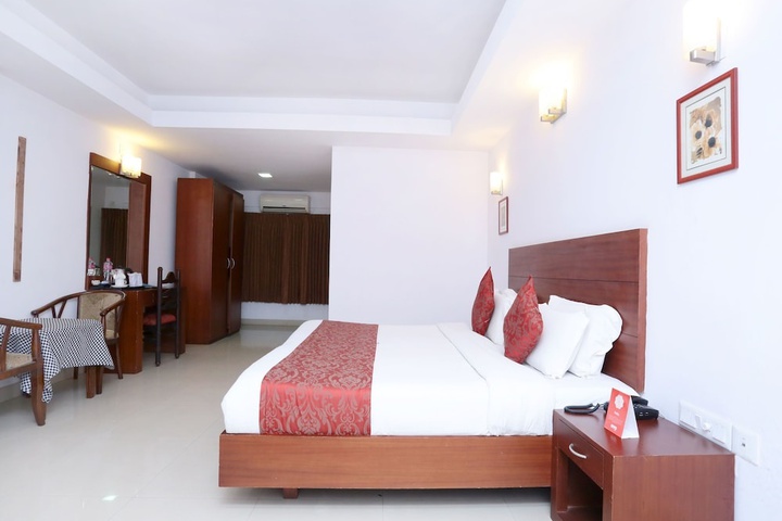 Room 3 of 18