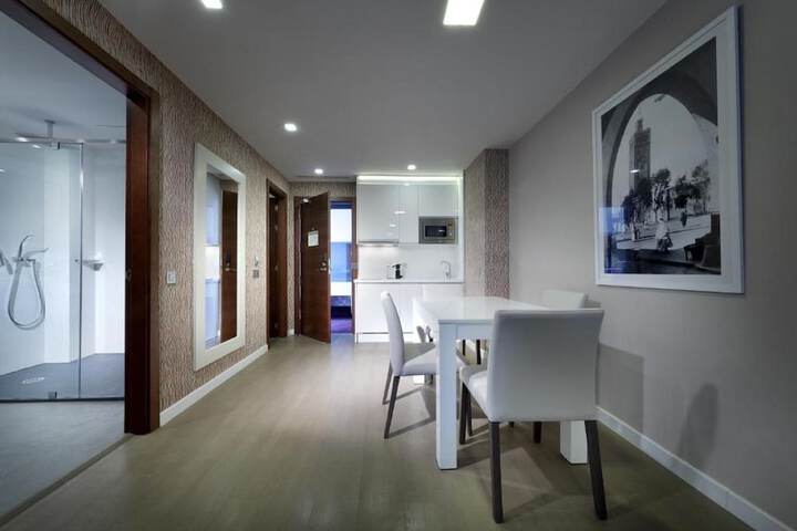 Room 14 of 52