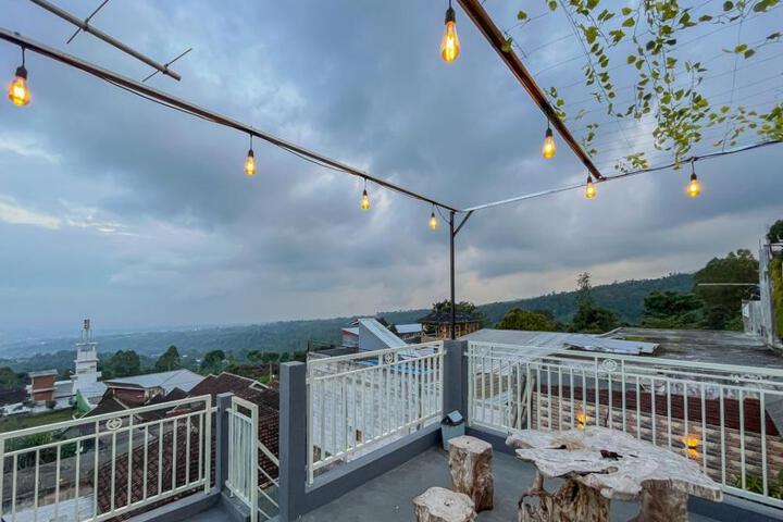 Dayu Villa Batu by The Lavana