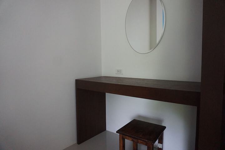 Room 19 of 32