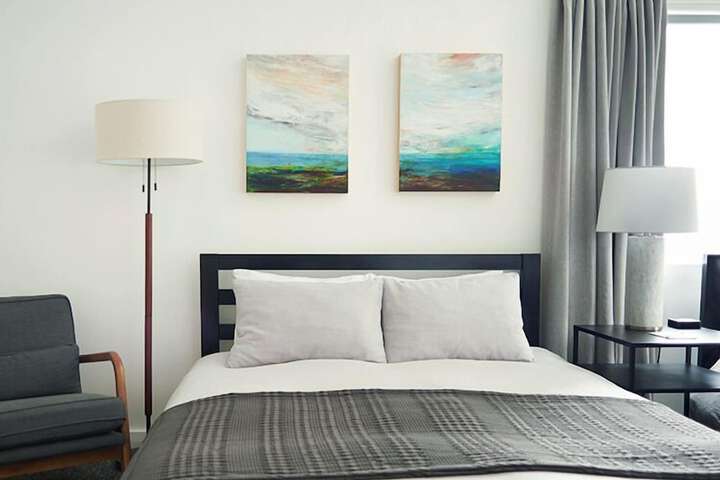 Room 13 of 30