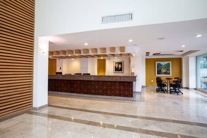 Guest Lobby