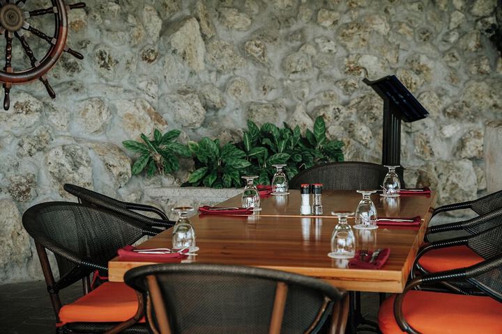 Dining 47 of 92