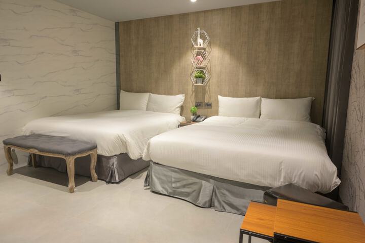 Room 37 of 119