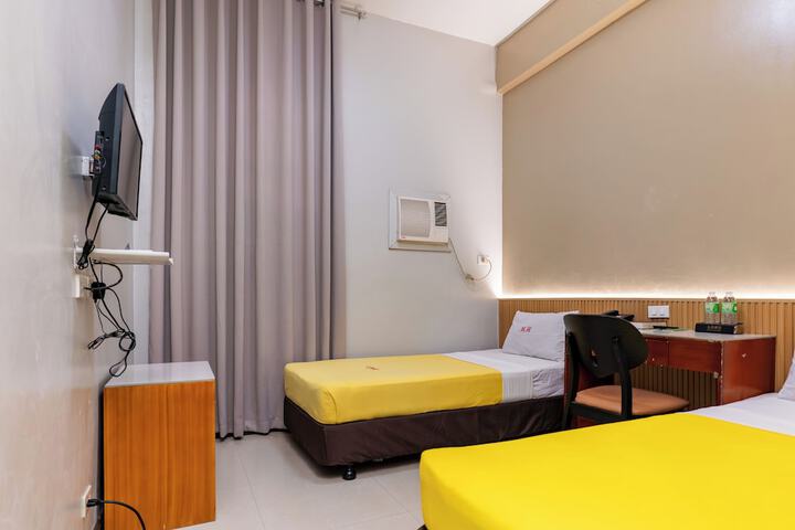 Room 14 of 21