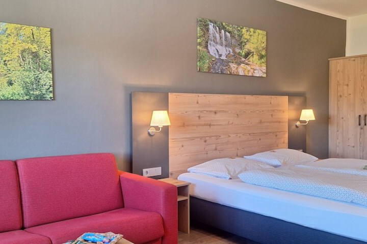 Room 38 of 90