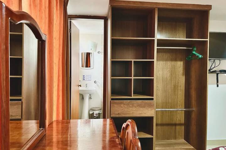 Room 31 of 51