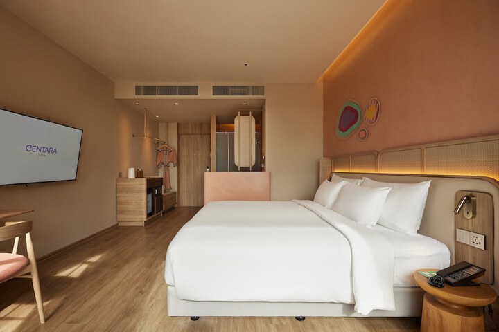 Room 18 of 88