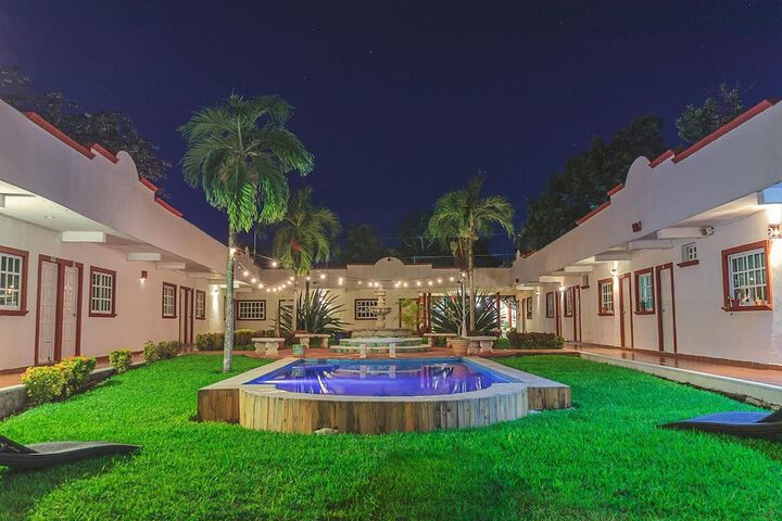 Pool 14 of 32
