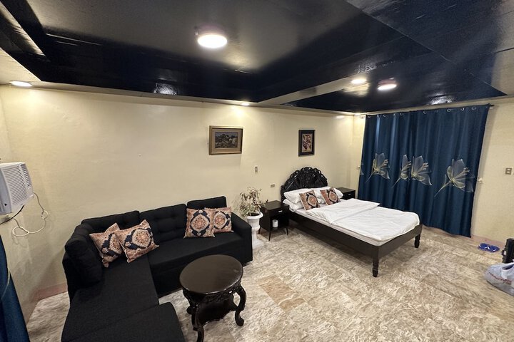Room 15 of 78