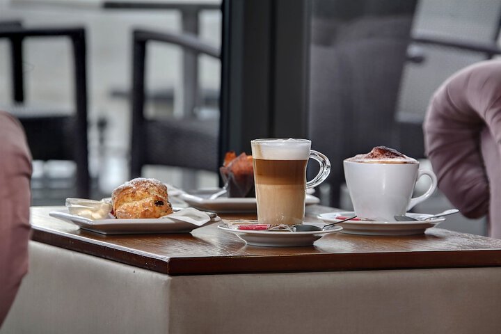 Breakfast/Coffee Service 33 of 44