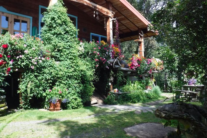 Hotel Exterior 34 of 46