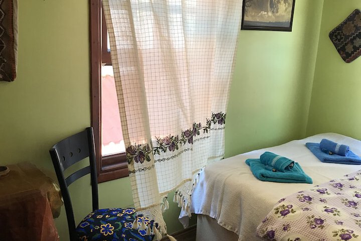 Room 7 of 29