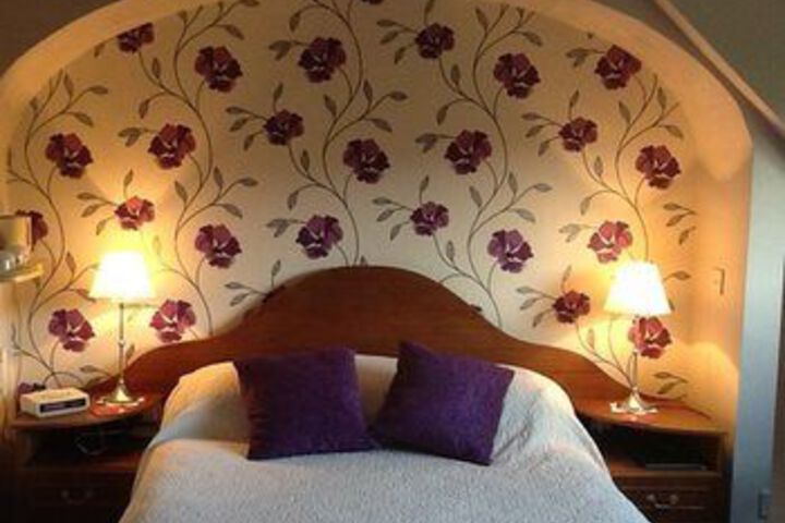 Room 8 of 20