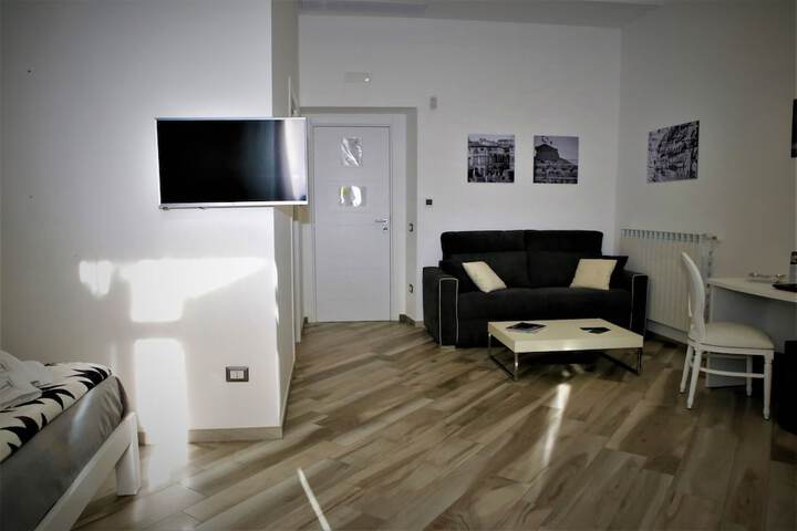 Room 34 of 82