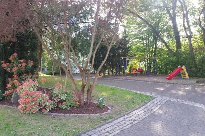 Property Grounds 24 of 39