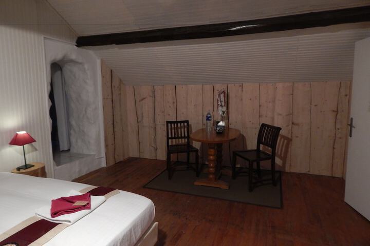 Room 19 of 57