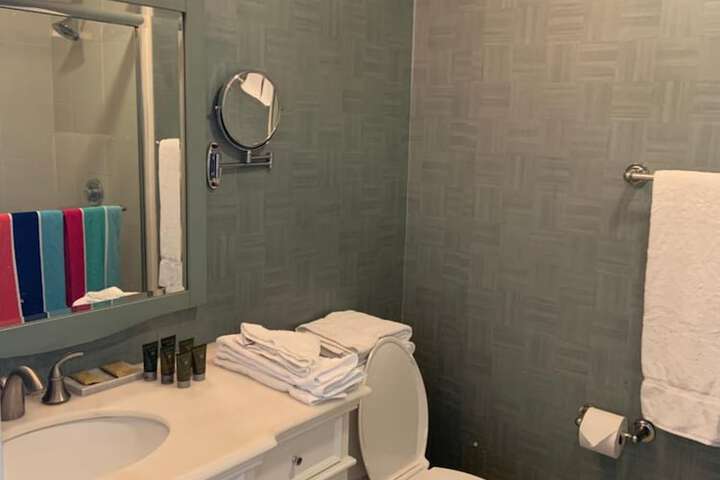 Room 29 of 48