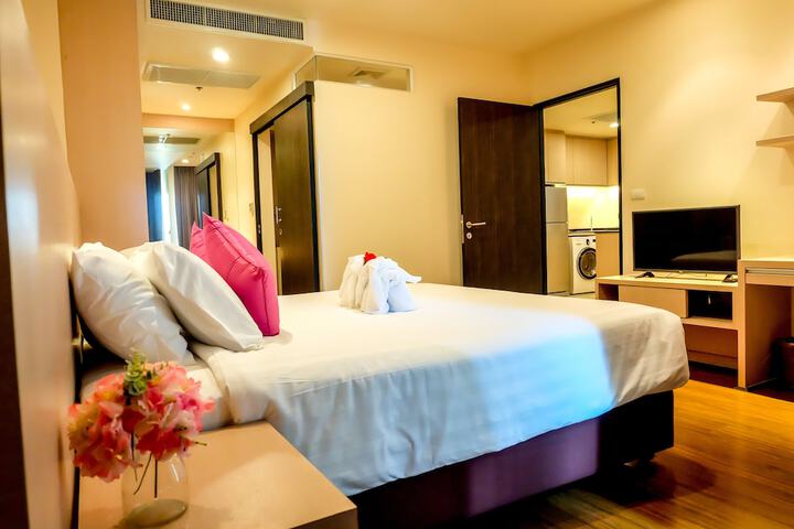 Room 13 of 47