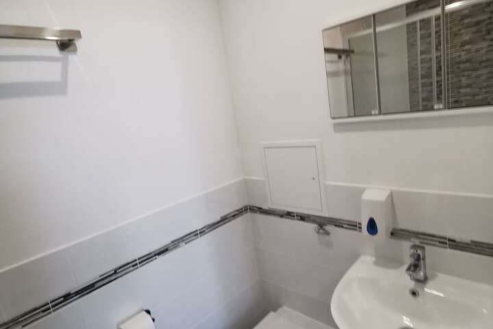 Room 41 of 43