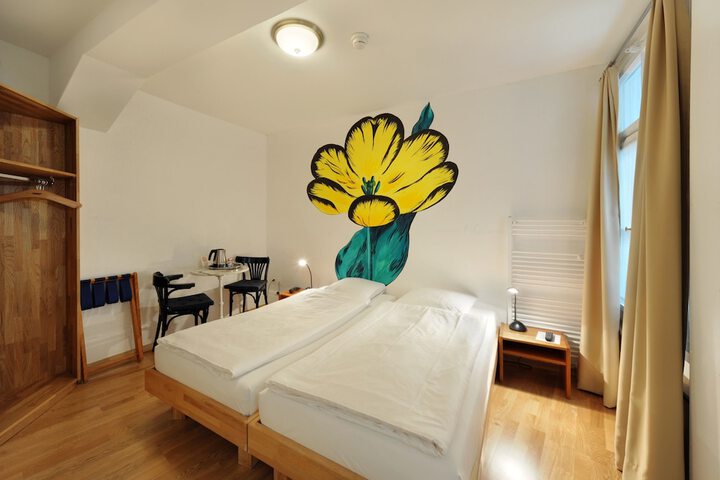 Room 18 of 56