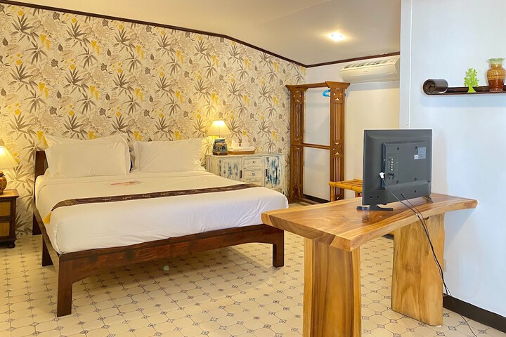 Room 13 of 62