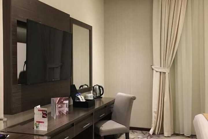 Room 25 of 64