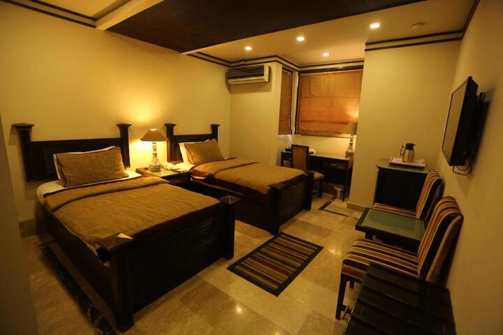 City Centre Suites