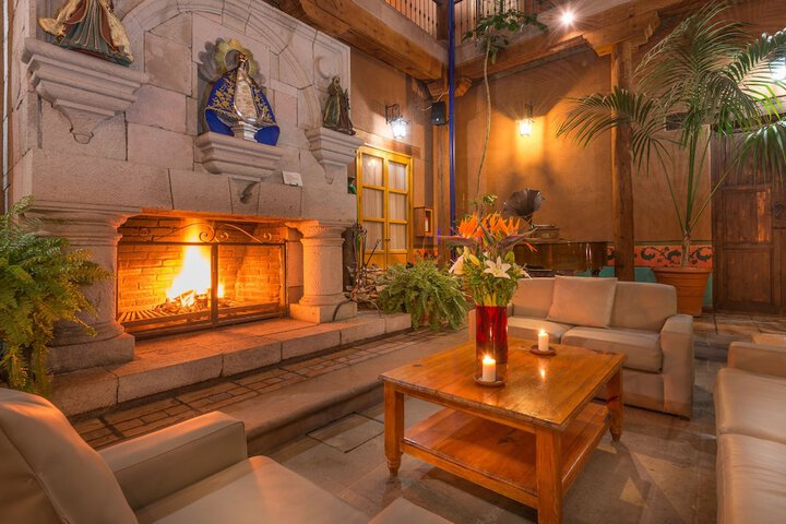 Lobby Entry