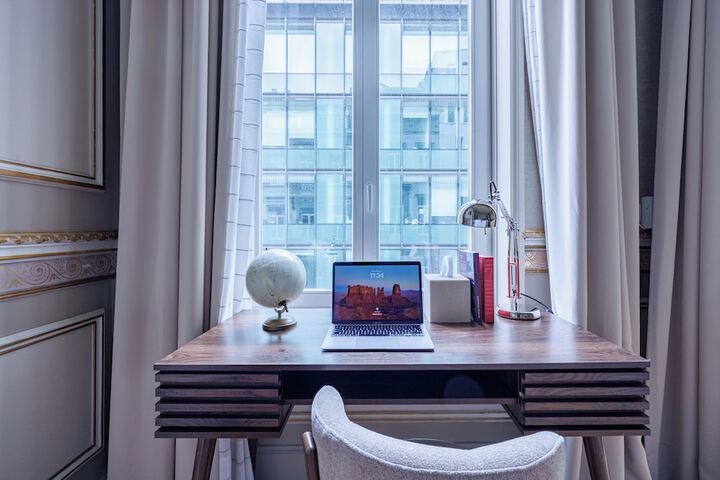 Room 50 of 186