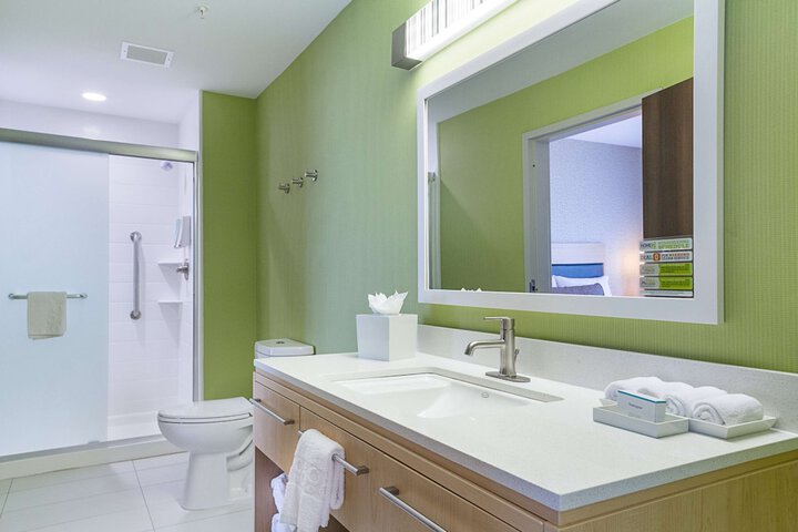 Bathroom shower