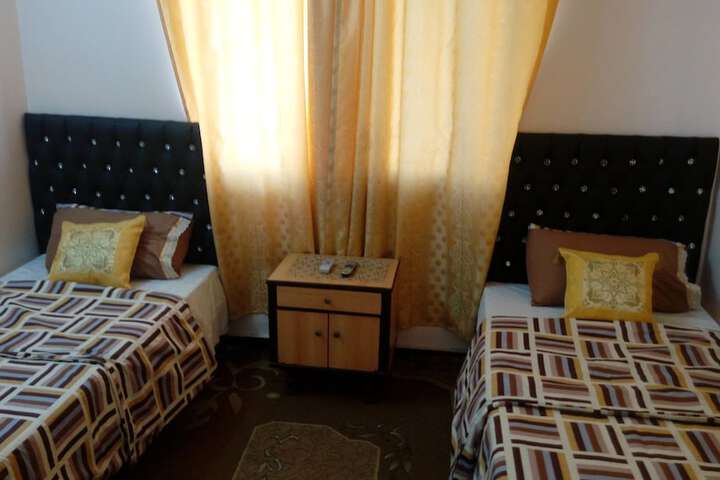 Room 10 of 44