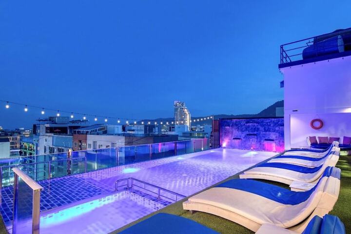 Pool 69 of 99