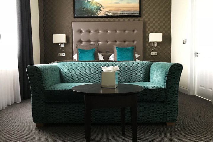 Room 15 of 68