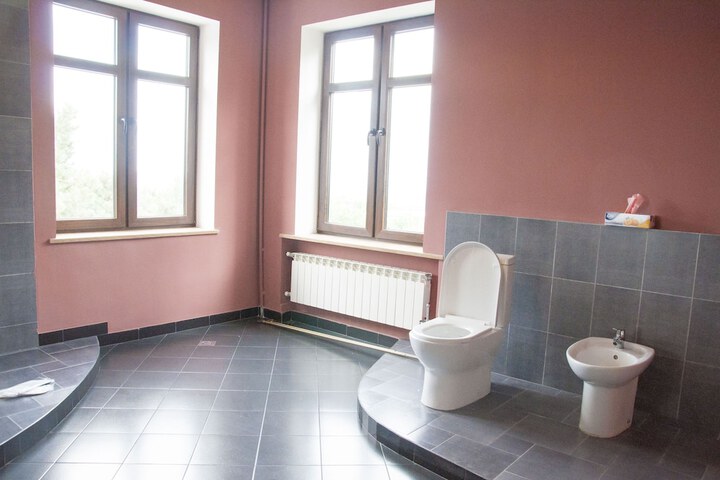 Room 14 of 30