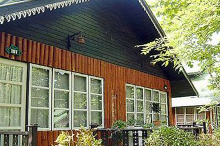 Rooks Holiday Hotel & Resort
