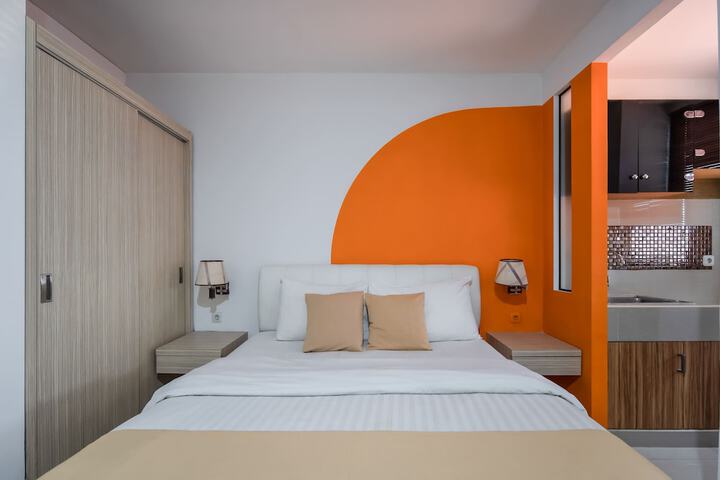 Room 4 of 15