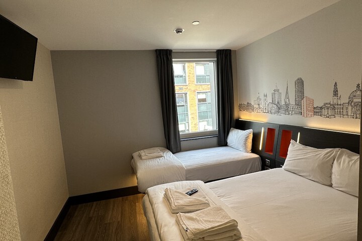 Room 39 of 52