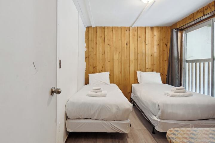 Room 15 of 69