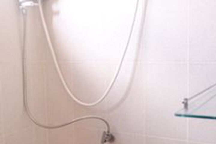 Room 4 of 26