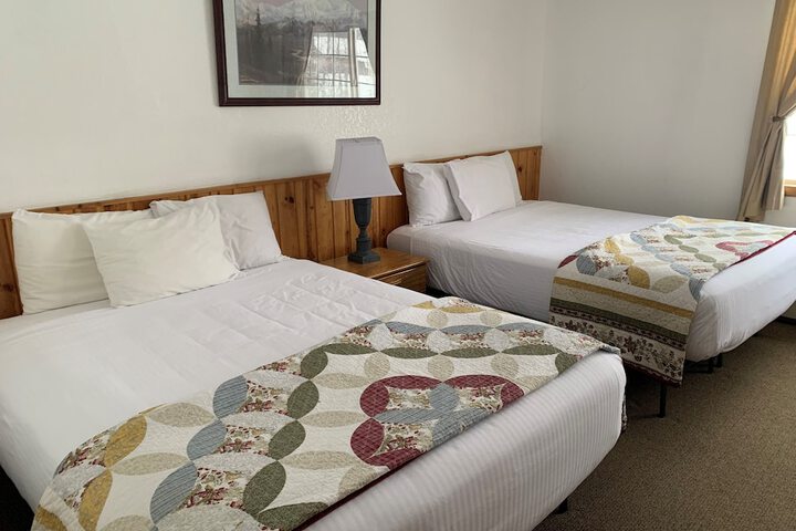 Room 2 of 32