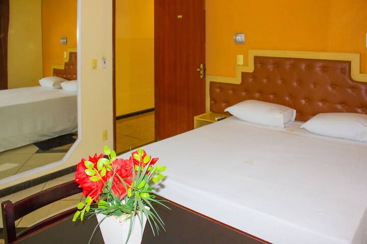 Room 13 of 49