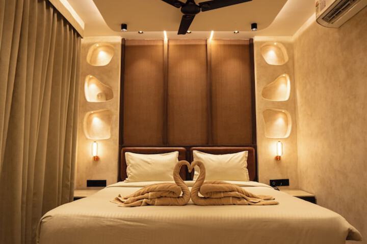 Room 17 of 48