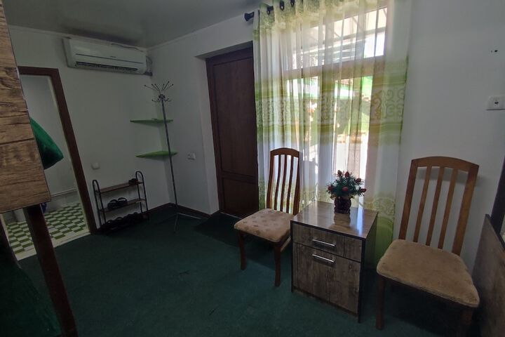 Room 44 of 70