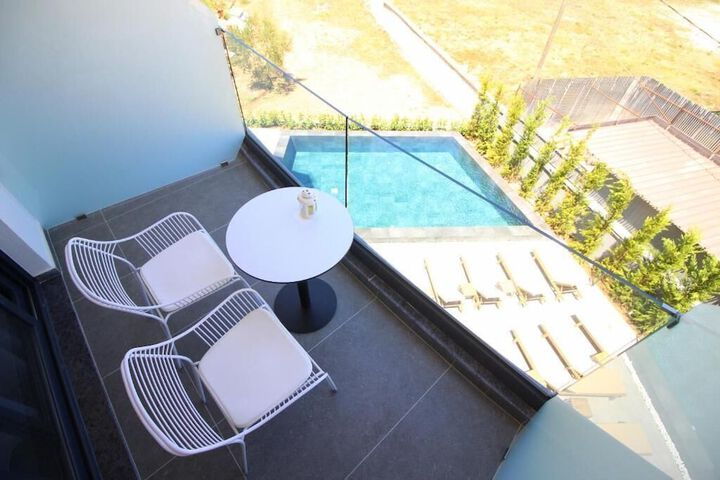 Terrace/Patio 21 of 38