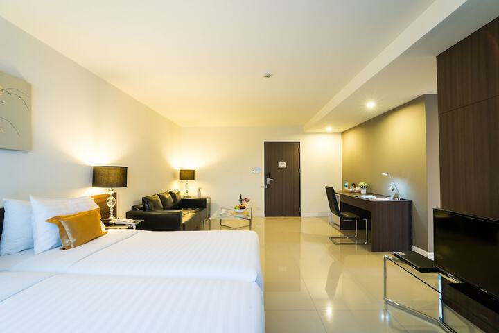 Room 20 of 80