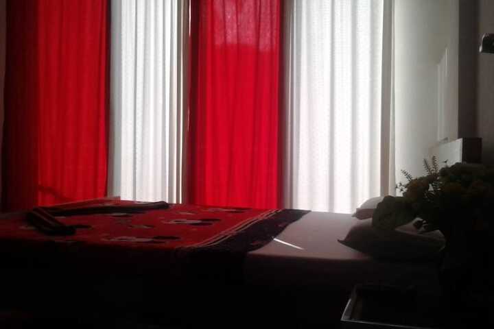 Room 18 of 29