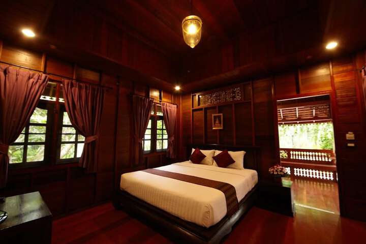 Room 3 of 97