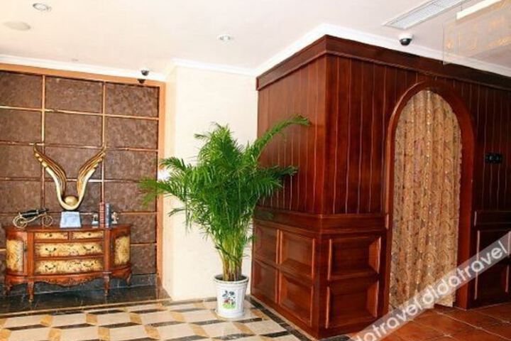 Hotel Interior 26 of 34